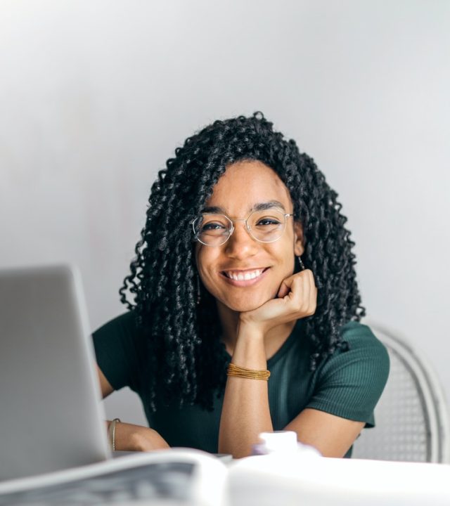 pexels-andrea-piacquadio-3769021(1)